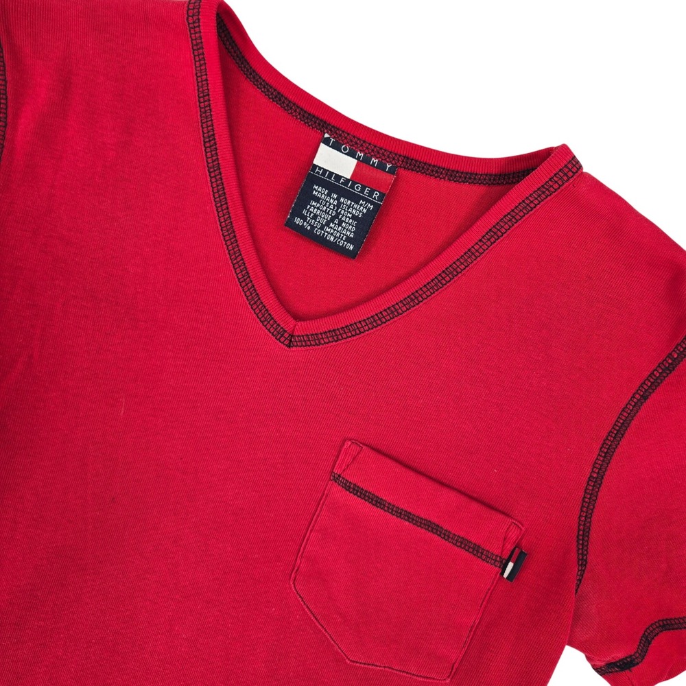 Tommy Hilfiger Medium V-Neck Pocket Tee Women Red Y2K Preppy Contrast Stitch